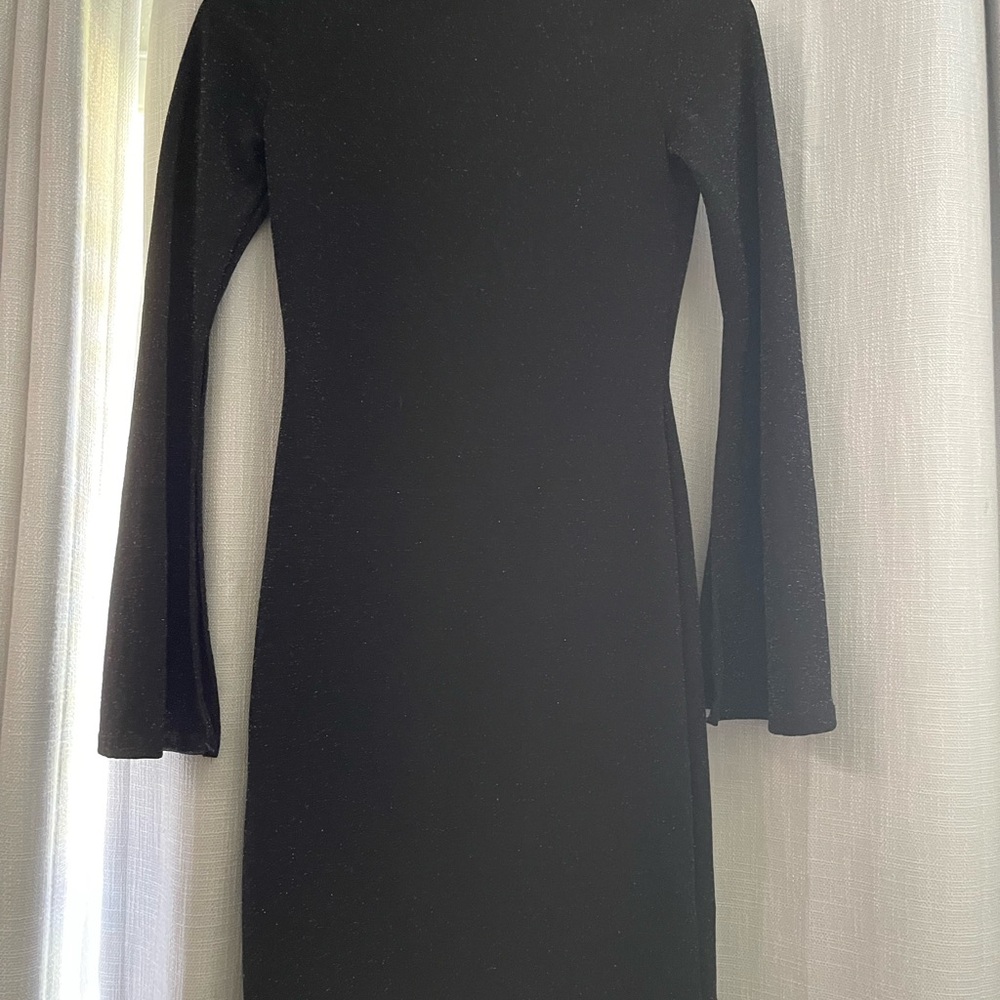 Elegant Black Long Sleeve Dress